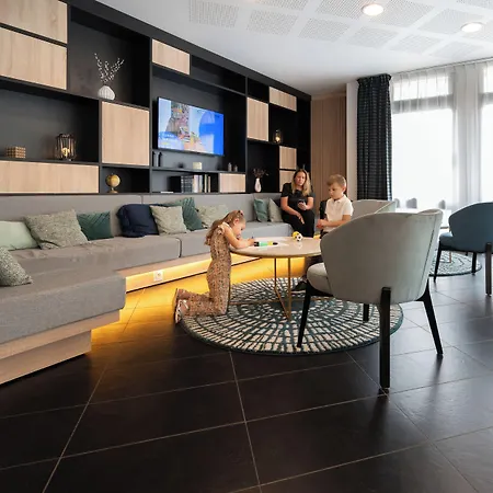 Aparthotel Nemea Centre 3*