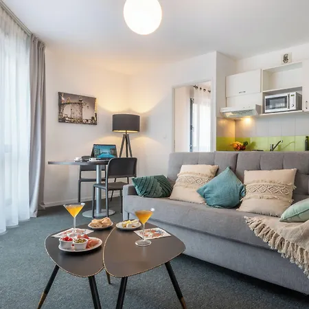 Nemea Centre Aparthotel Nancy