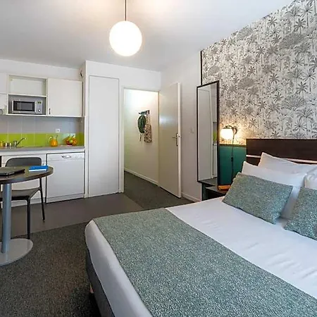 Nemea Centre Hotel apartamentowy