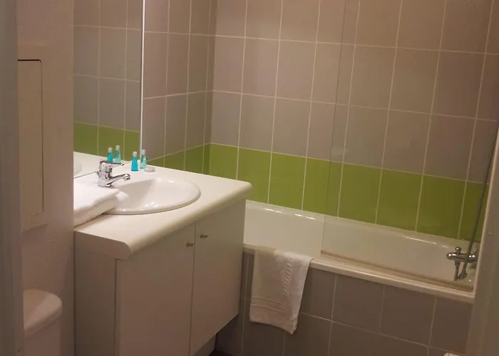 Nemea Centre Aparthotel